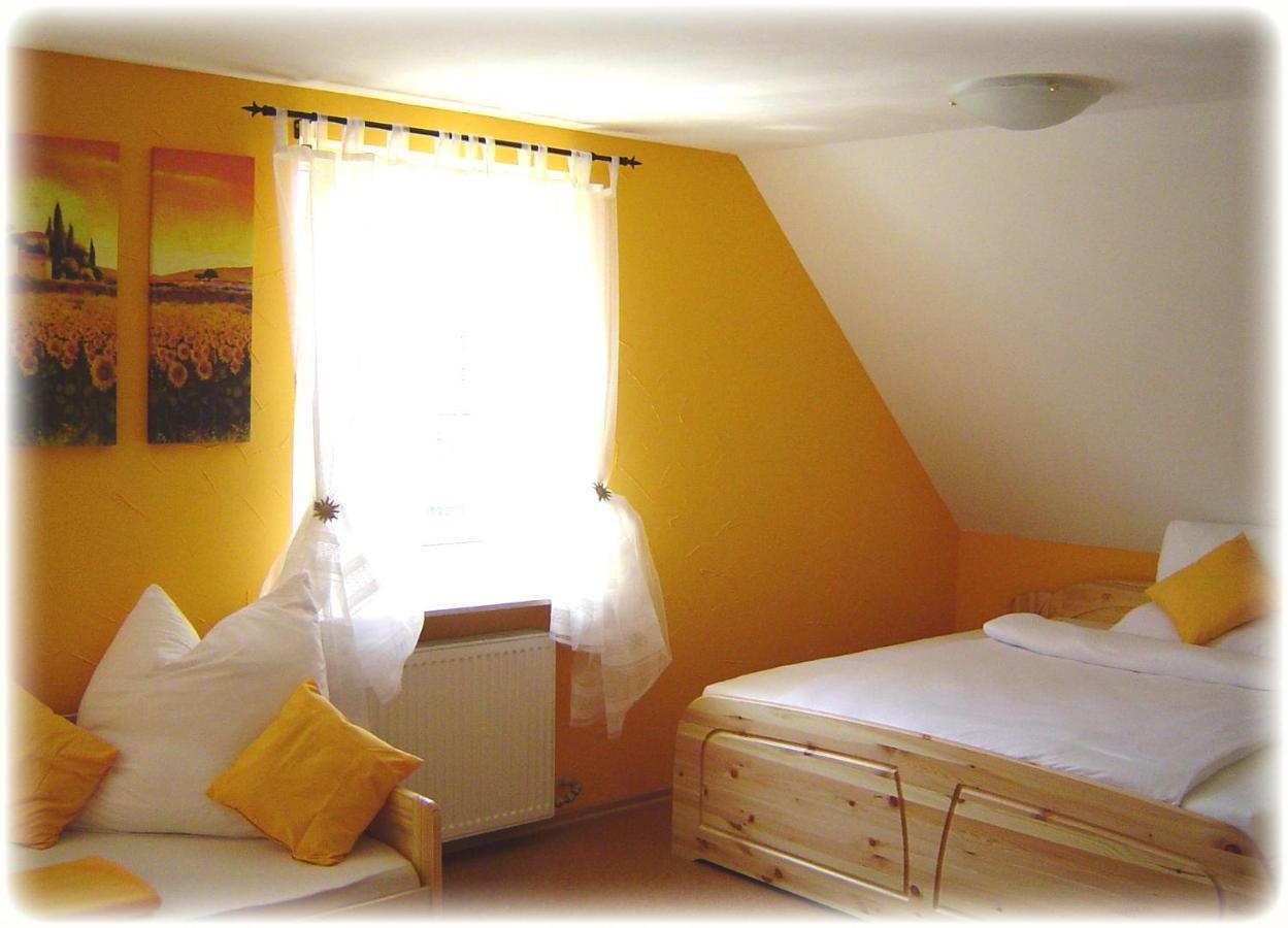 Gasthof Hotel Traube Oberndorf am Neckar Esterno foto
